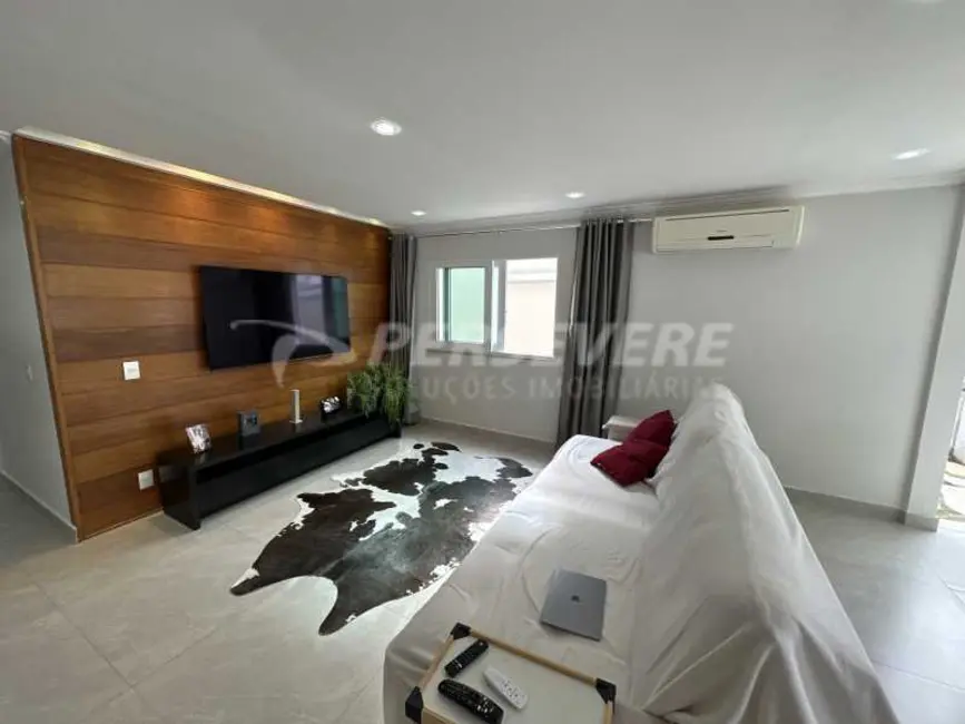 Foto 7 de Casa com 4 quartos à venda, 168m2 em Marica - RJ