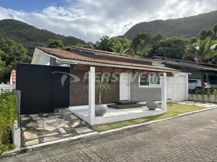 Foto 3 de Casa com 4 quartos à venda, 168m2 em Marica - RJ