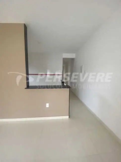 Casa com 3 quartos à venda, 215m2 em Marica - RJ - imagem 8 Foto 8 de Casa com 3 quartos à venda, 215m2 em Marica - RJ