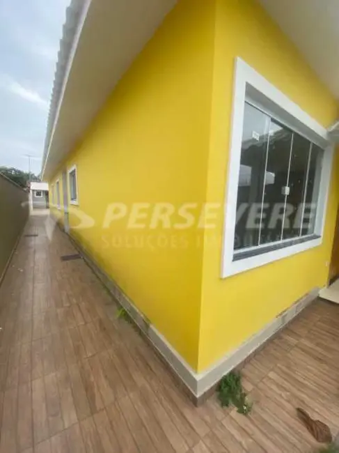 Casa com 3 quartos à venda, 215m2 em Marica - RJ - imagem 5 Foto 5 de Casa com 3 quartos à venda, 215m2 em Marica - RJ
