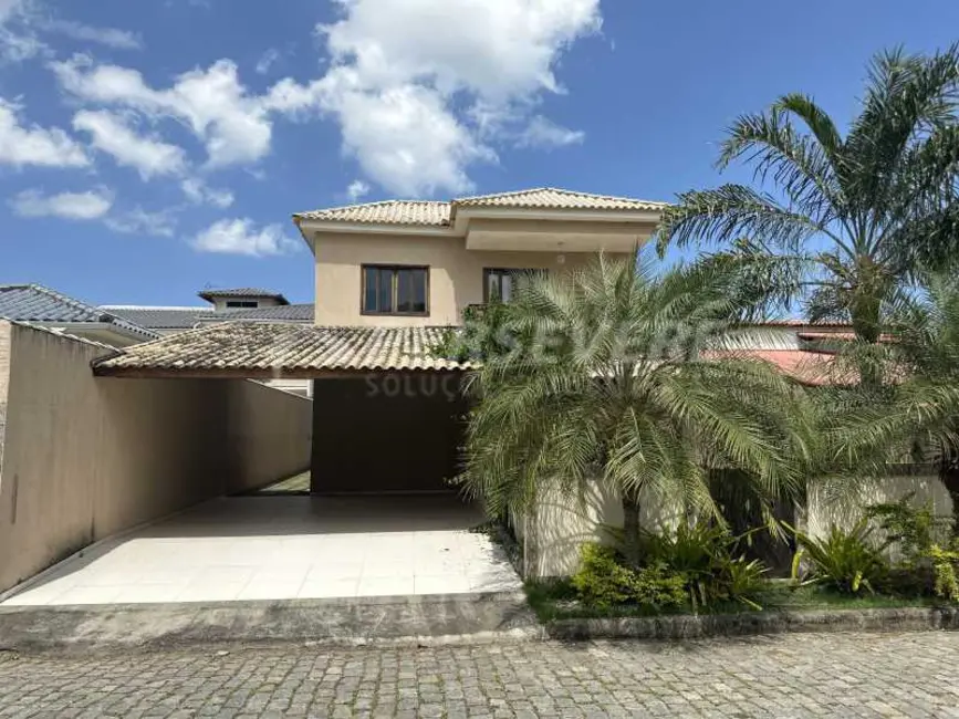 Foto 2 de Casa de Condomínio com 4 quartos à venda, 220m2 em Marica - RJ