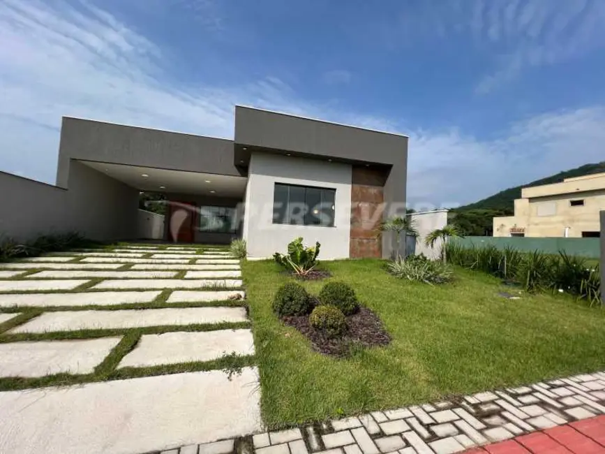 Casa de Condomínio com 3 quartos à venda, 155m2 em Marica - RJ - imagem 4 Foto 4 de Casa de Condomínio com 3 quartos à venda, 155m2 em Marica - RJ