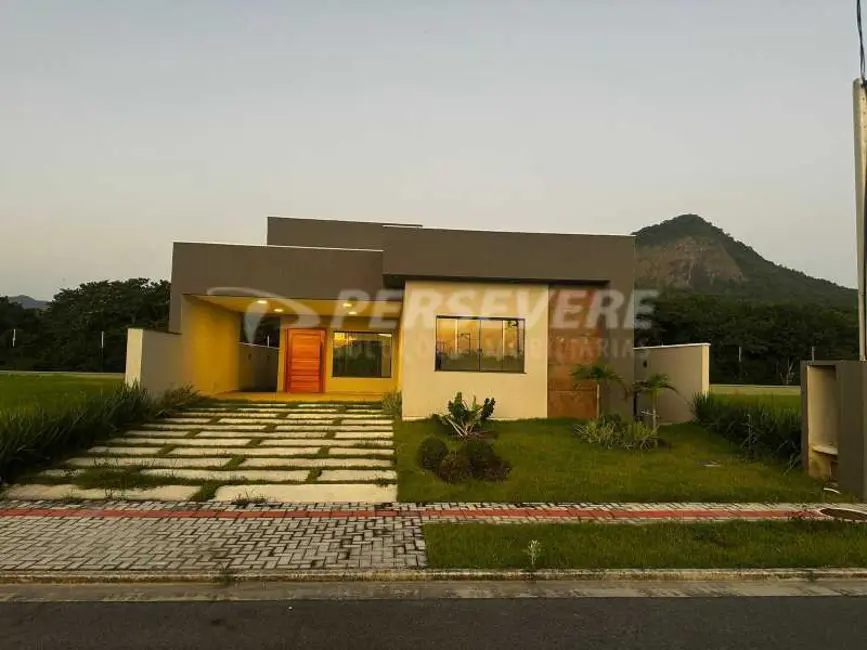 Casa de Condomínio com 3 quartos à venda, 155m2 em Marica - RJ - imagem 2 Foto 2 de Casa de Condomínio com 3 quartos à venda, 155m2 em Marica - RJ