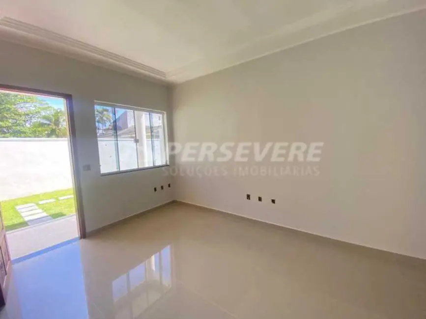 Foto 5 de Casa com 3 quartos à venda, 76m2 em Marica - RJ