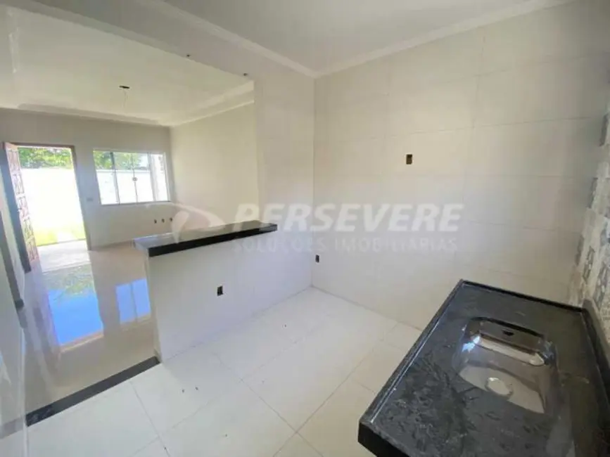 Foto 8 de Casa com 3 quartos à venda, 76m2 em Marica - RJ