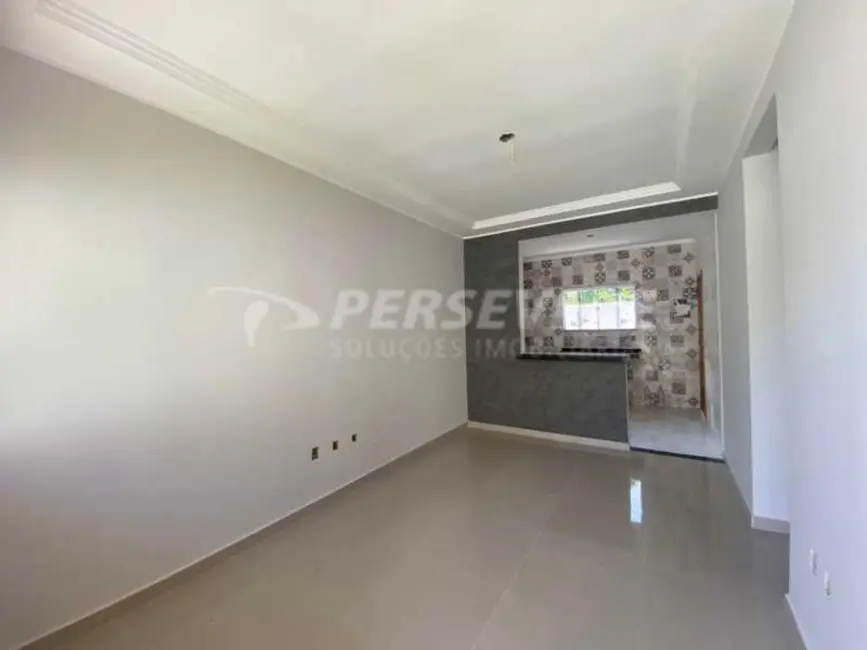 Foto 4 de Casa com 3 quartos à venda, 76m2 em Marica - RJ