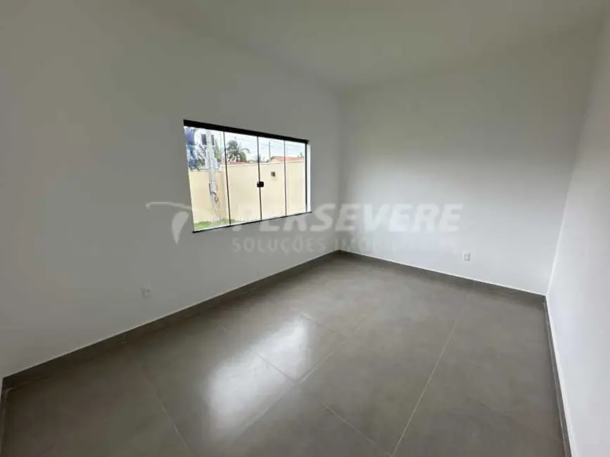 Foto 9 de Casa com 3 quartos à venda, 120m2 em Marica - RJ