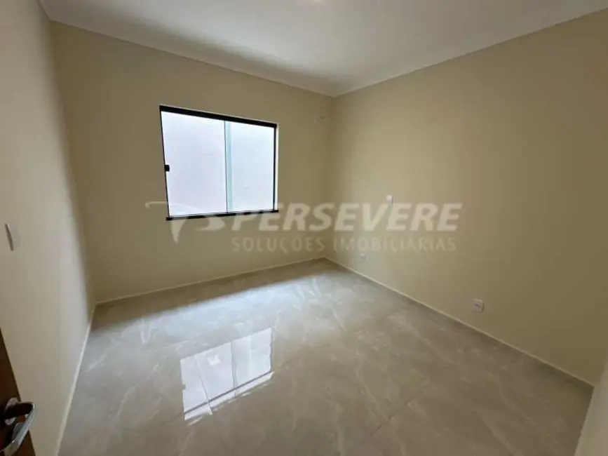 Foto 9 de Casa com 3 quartos à venda, 120m2 em Marica - RJ