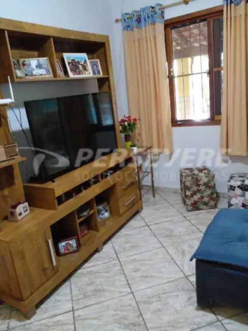 Foto 3 de Casa com 3 quartos à venda, 120m2 em Marica - RJ