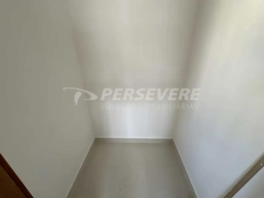 Casa de Condomínio com 3 quartos à venda, 85m2 em Marica - RJ - imagem 5 Foto 5 de Casa de Condomínio com 3 quartos à venda, 85m2 em Marica - RJ
