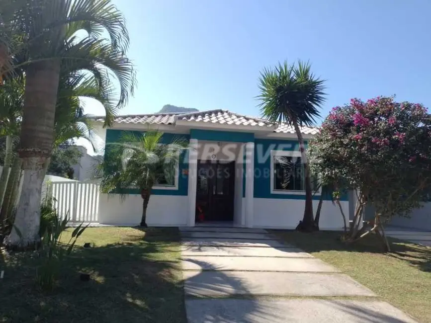 Foto 1 de Casa de Condomínio com 3 quartos à venda, 154m2 em Marica - RJ
