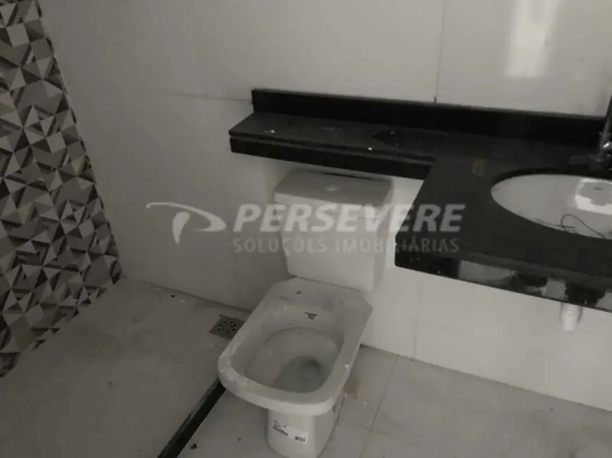 Foto 5 de Casa com 2 quartos à venda em Marica - RJ