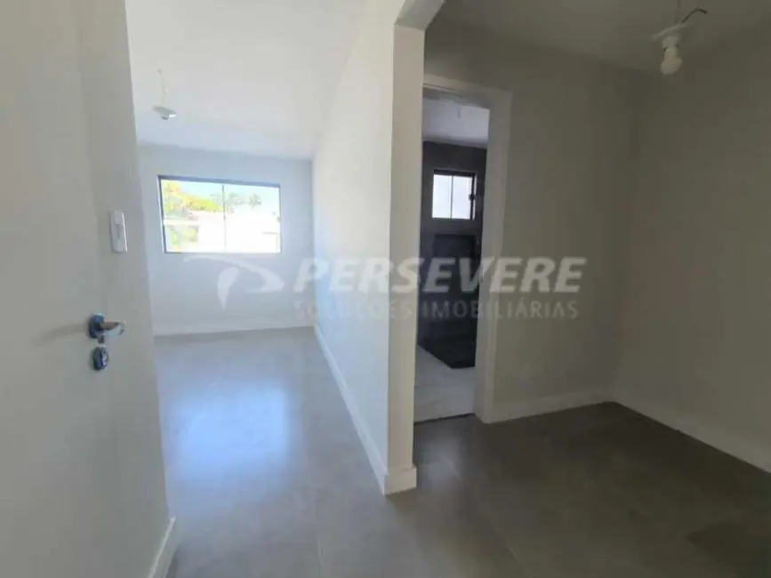 Foto 8 de Casa com 3 quartos à venda em Marica - RJ