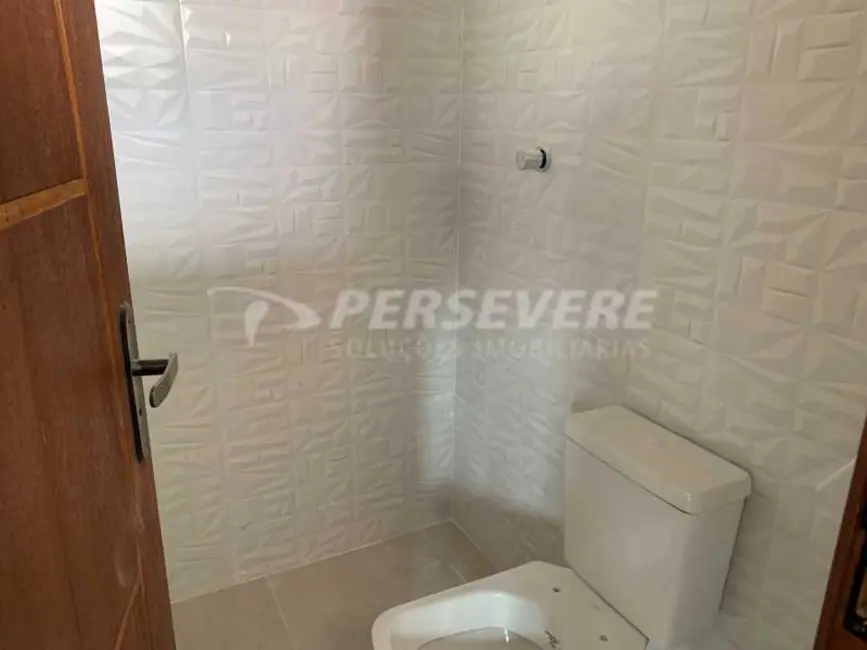 Foto 5 de Casa com 2 quartos à venda em Marica - RJ