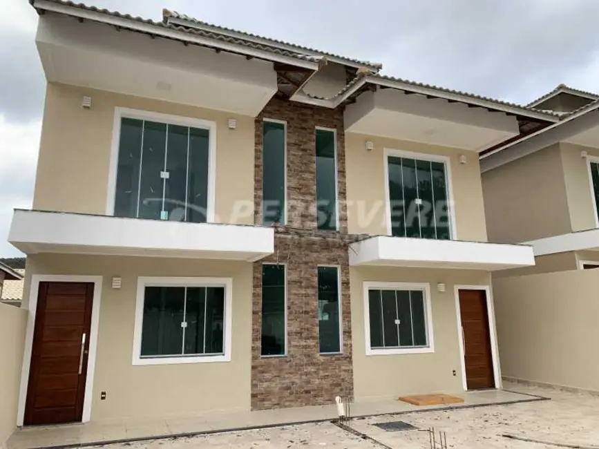 Foto 1 de Casa com 2 quartos à venda em Marica - RJ