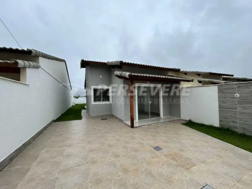 Foto 1 de Casa com 2 quartos à venda, 69m2 em Marica - RJ