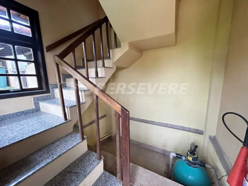 Foto 5 de Casa com 5 quartos à venda, 248m2 em Marica - RJ