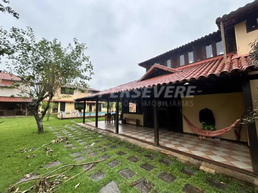 Foto 2 de Casa com 5 quartos à venda, 248m2 em Marica - RJ