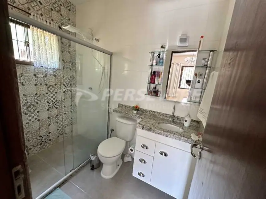 Foto 9 de Casa com 2 quartos à venda em Marica - RJ