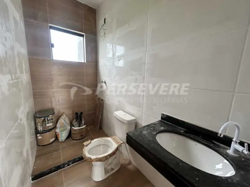 Foto 3 de Casa com 2 quartos à venda, 70m2 em Marica - RJ