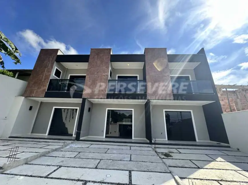 Foto 1 de Casa com 2 quartos à venda, 80m2 em Marica - RJ