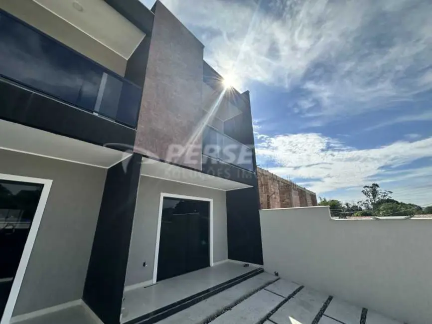 Foto 2 de Casa com 2 quartos à venda, 80m2 em Marica - RJ