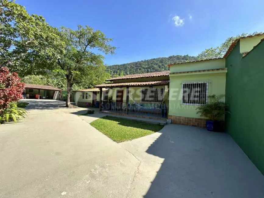 Foto 9 de Casa com 6 quartos à venda, 655m2 em Marica - RJ