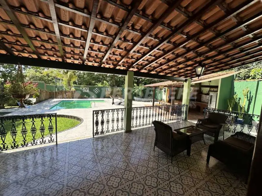 Foto 8 de Casa com 6 quartos à venda, 655m2 em Marica - RJ