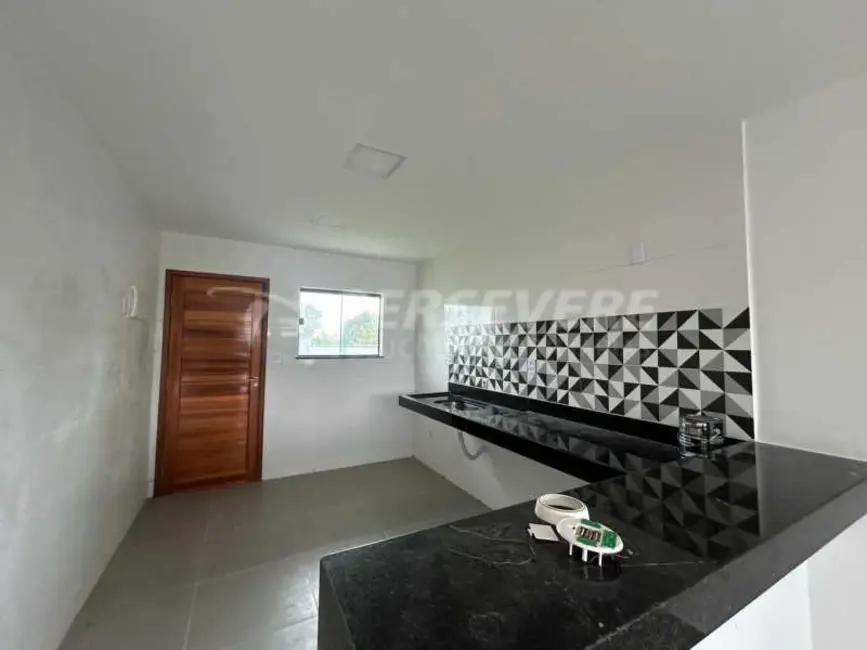 Foto 6 de Casa com 2 quartos à venda, 110m2 em Marica - RJ