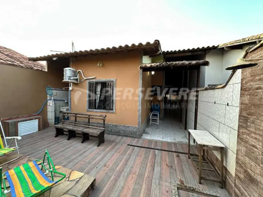 Foto 2 de Casa com 4 quartos à venda, 252m2 em Marica - RJ