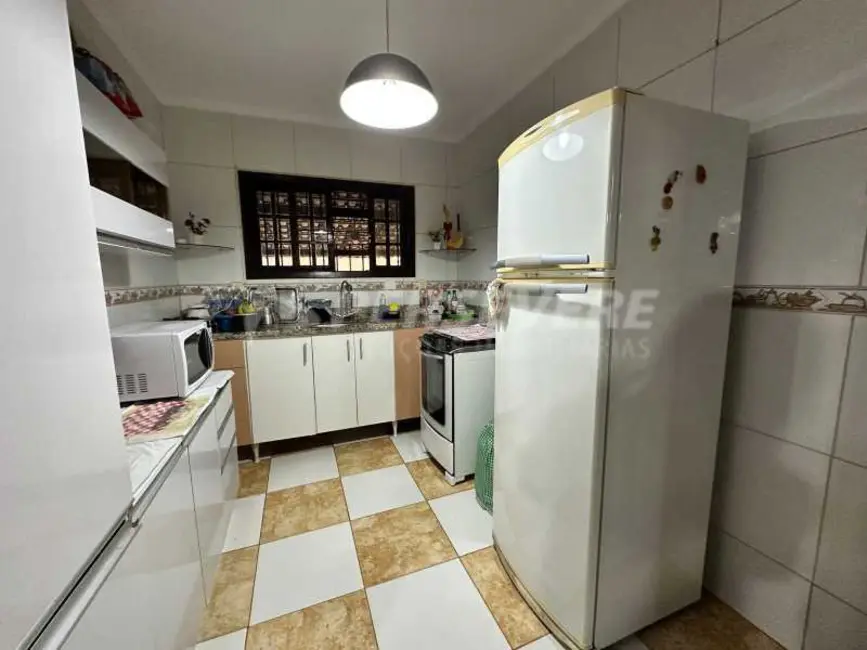 Foto 7 de Casa com 4 quartos à venda, 252m2 em Marica - RJ
