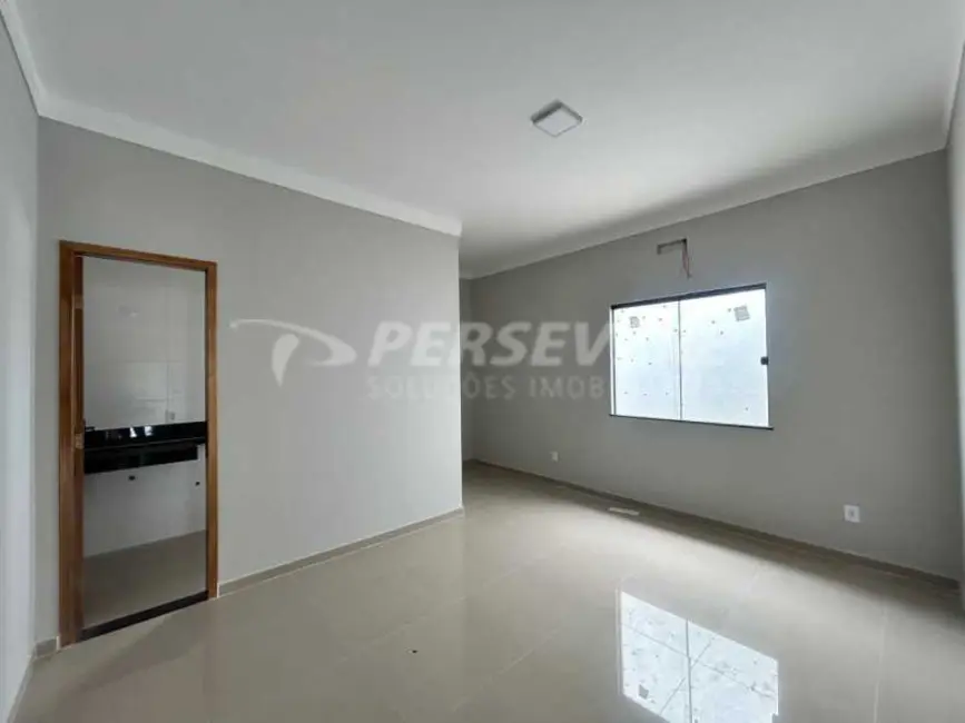 Foto 7 de Casa com 2 quartos à venda, 78m2 em Marica - RJ