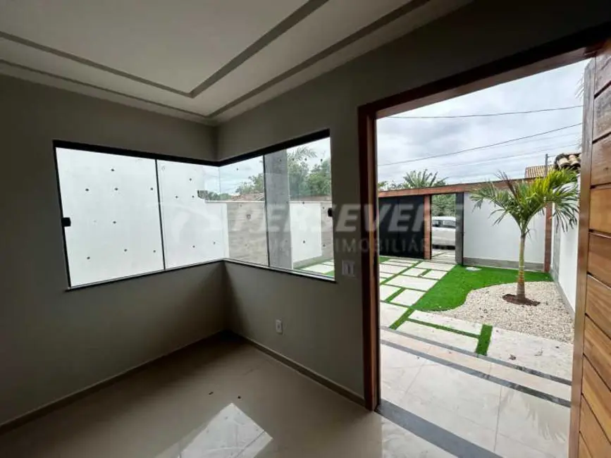Foto 4 de Casa com 2 quartos à venda, 78m2 em Marica - RJ