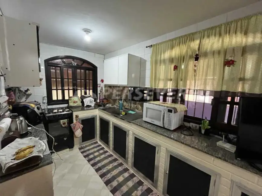 Foto 8 de Casa com 4 quartos à venda em Marica - RJ