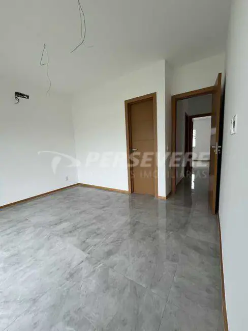 Foto 9 de Casa com 3 quartos à venda, 103m2 em Marica - RJ