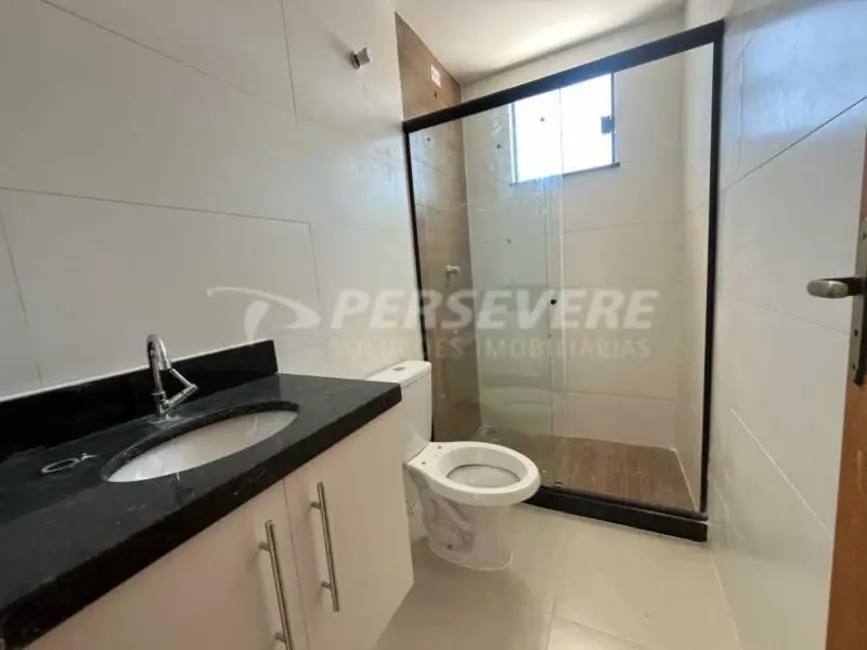 Foto 6 de Casa com 2 quartos à venda, 60m2 em Marica - RJ