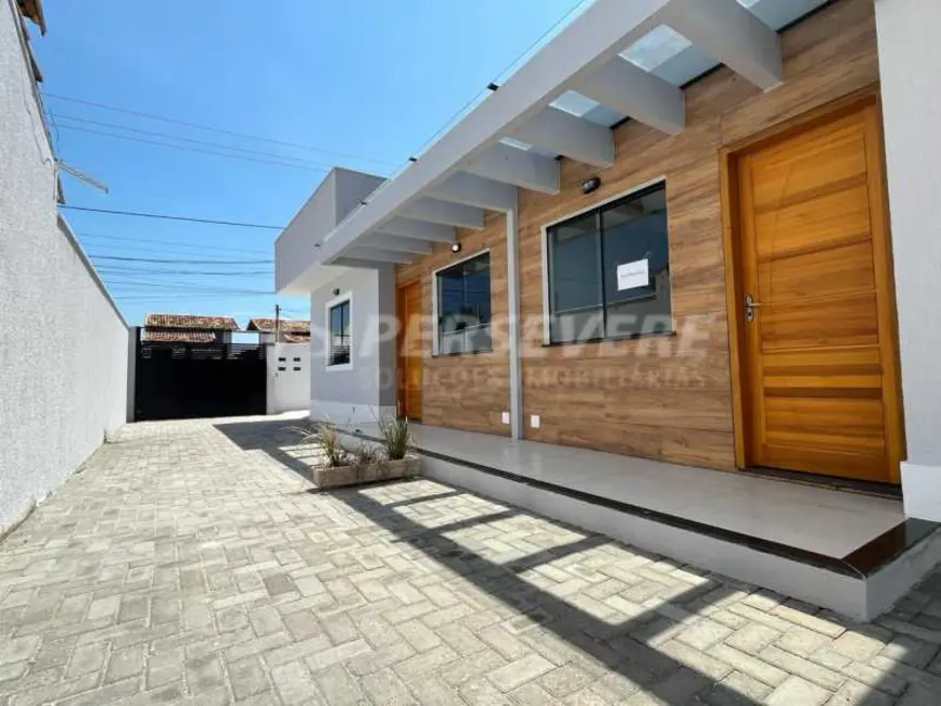 Foto 2 de Casa com 2 quartos à venda, 60m2 em Marica - RJ