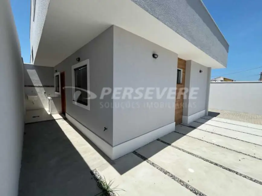 Foto 9 de Casa com 2 quartos à venda, 60m2 em Marica - RJ