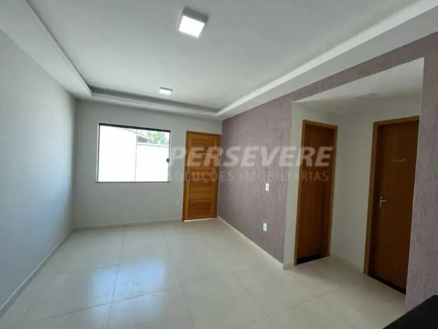Foto 3 de Casa com 2 quartos à venda, 60m2 em Marica - RJ