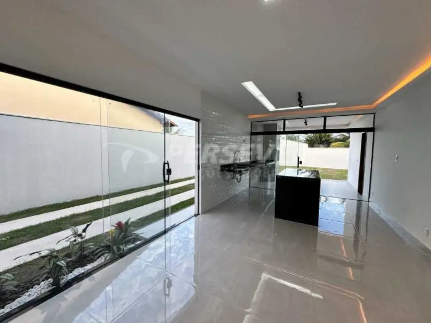 Casa com 3 quartos à venda, 122m2 em Marica - RJ - imagem 6 Foto 6 de Casa com 3 quartos à venda, 122m2 em Marica - RJ