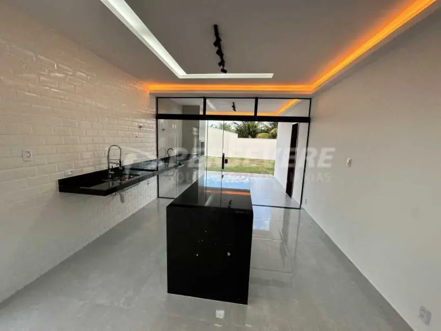 Casa com 3 quartos à venda, 122m2 em Marica - RJ - imagem 8 Foto 8 de Casa com 3 quartos à venda, 122m2 em Marica - RJ