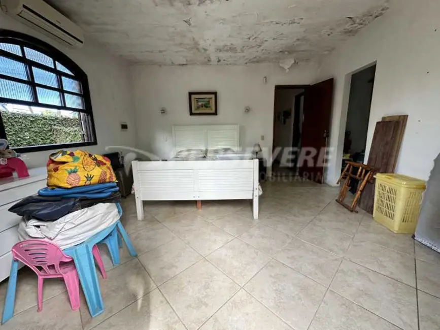 Foto 5 de Casa com 3 quartos à venda, 190m2 em Marica - RJ
