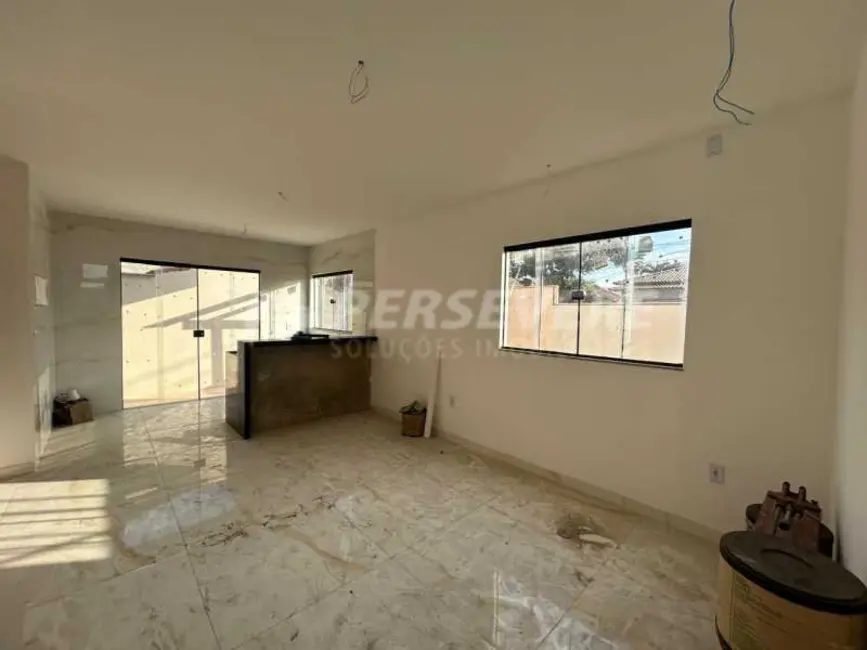 Foto 3 de Casa com 3 quartos à venda, 110m2 em Marica - RJ