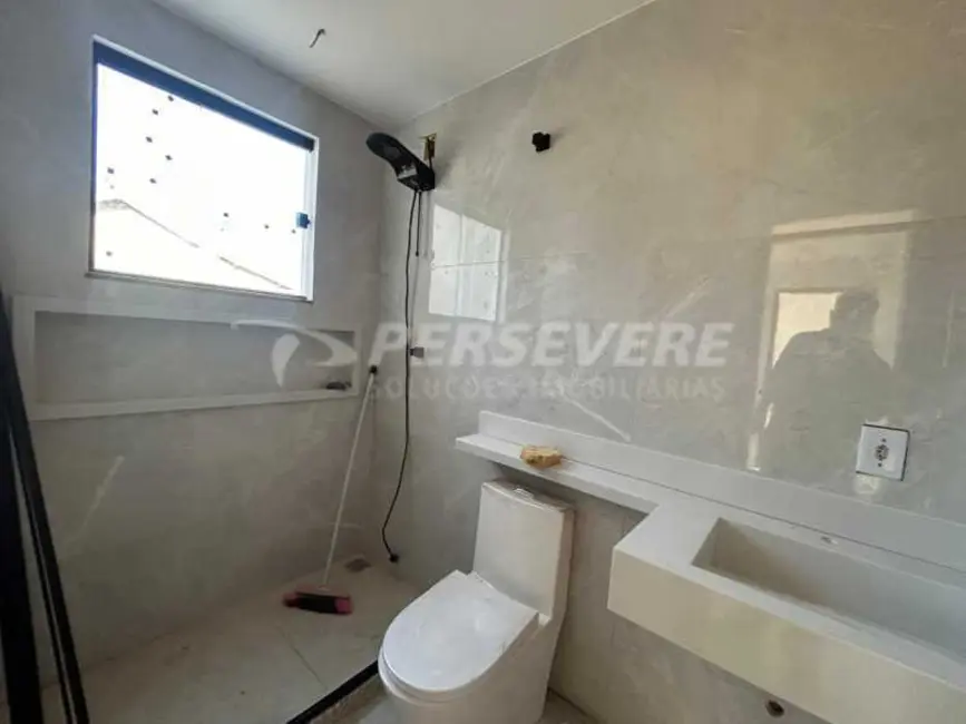 Foto 6 de Casa com 3 quartos à venda, 110m2 em Marica - RJ
