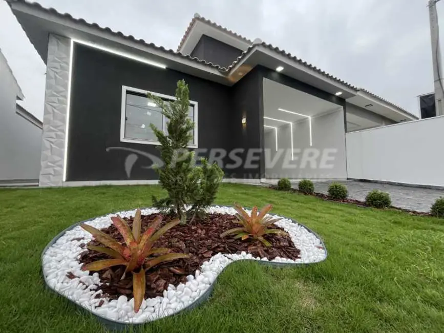 Foto 1 de Casa de Condomínio com 3 quartos à venda, 112m2 em Marica - RJ