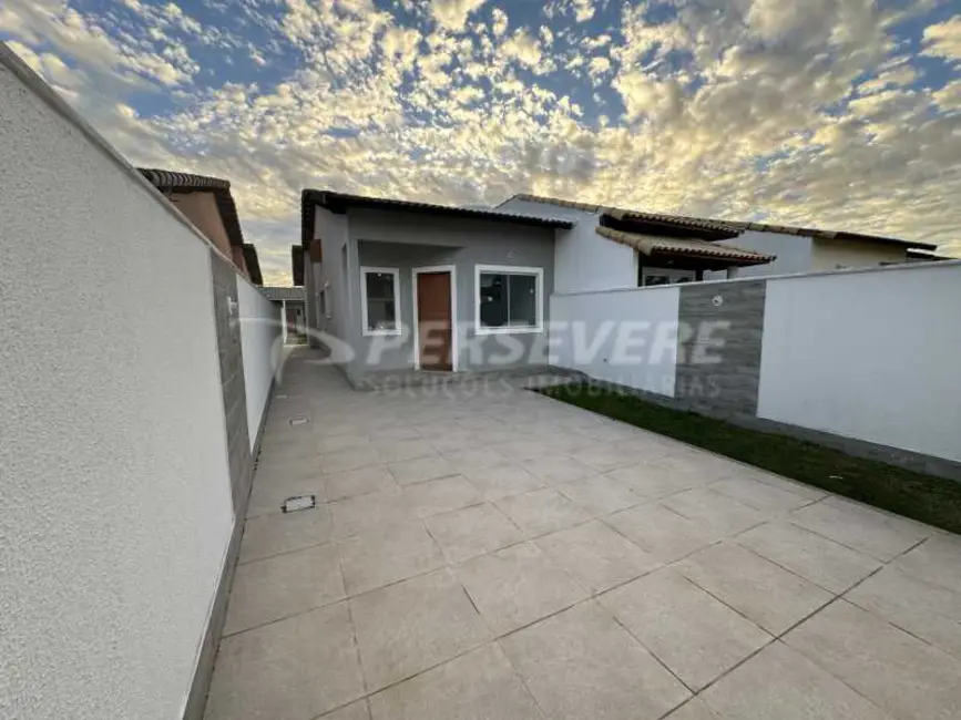 Foto 1 de Casa com 2 quartos à venda, 75m2 em Marica - RJ
