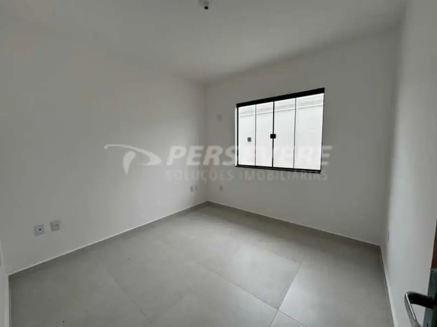 Foto 9 de Casa com 3 quartos à venda, 110m2 em Marica - RJ