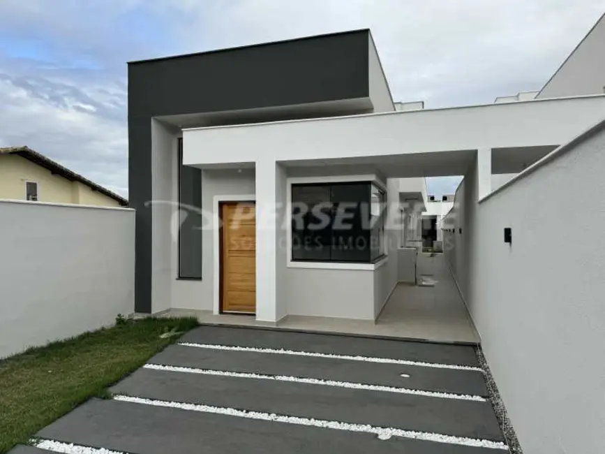 Foto 2 de Casa com 3 quartos à venda, 110m2 em Marica - RJ