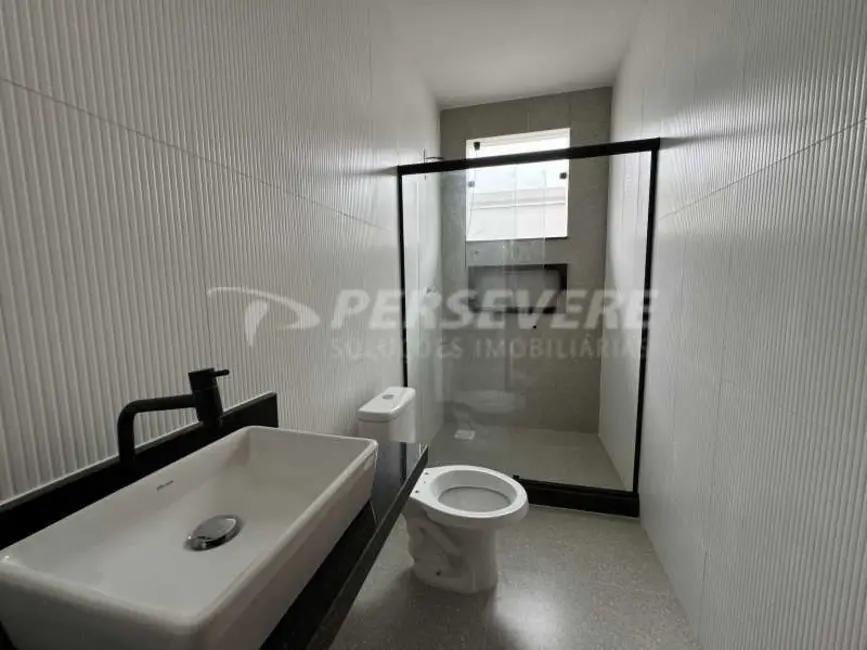 Foto 7 de Casa com 3 quartos à venda, 110m2 em Marica - RJ