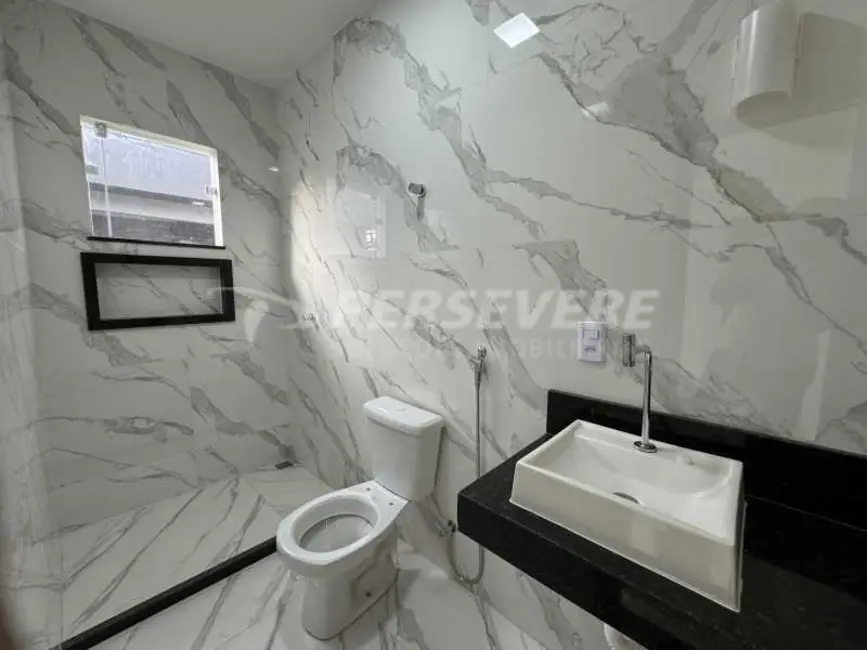 Foto 5 de Casa com 3 quartos à venda, 195m2 em Marica - RJ